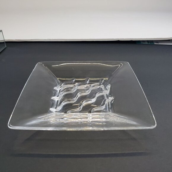 Bleikristall of Germany Plate Square 24% Leaded Crystal Waves Design 6"x6" - Picture 5 of 8